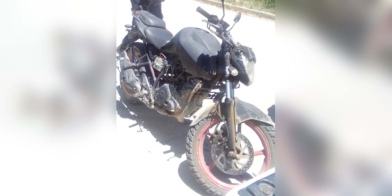 Policía Estatal recupera una moto con reporte de robo | El Imparcial de Oaxaca