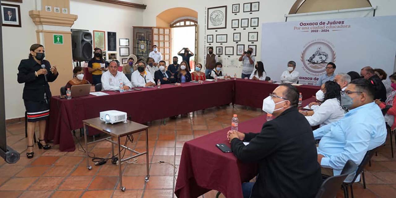 Cruzada de Quijotes para servicio médico | El Imparcial de Oaxaca
