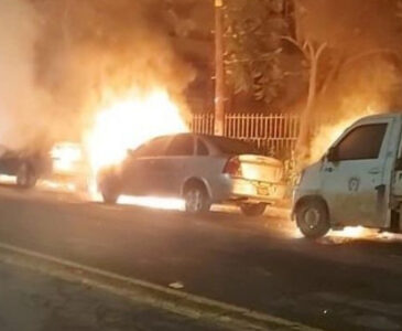 Detención de José Bernabé “La Vaca” desata ola de violencia en Colima; 10 vehículos quemados
