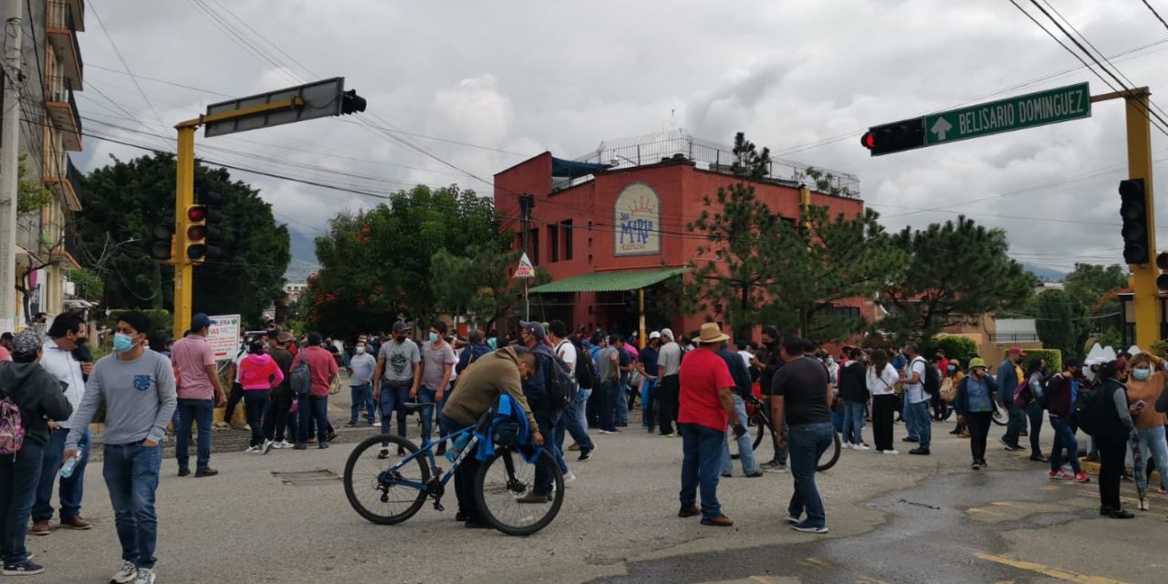 Mañana caótica en la capital | El Imparcial de Oaxaca