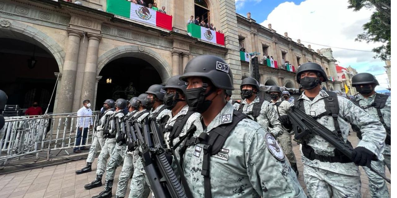 Sin novedad concluyó Desfile Cívico – Militar | El Imparcial de Oaxaca