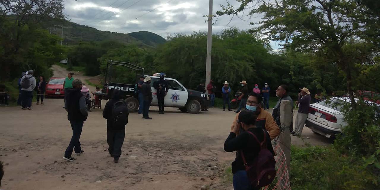 Toman habitantes de Agua Dulce el Citreso | El Imparcial de Oaxaca