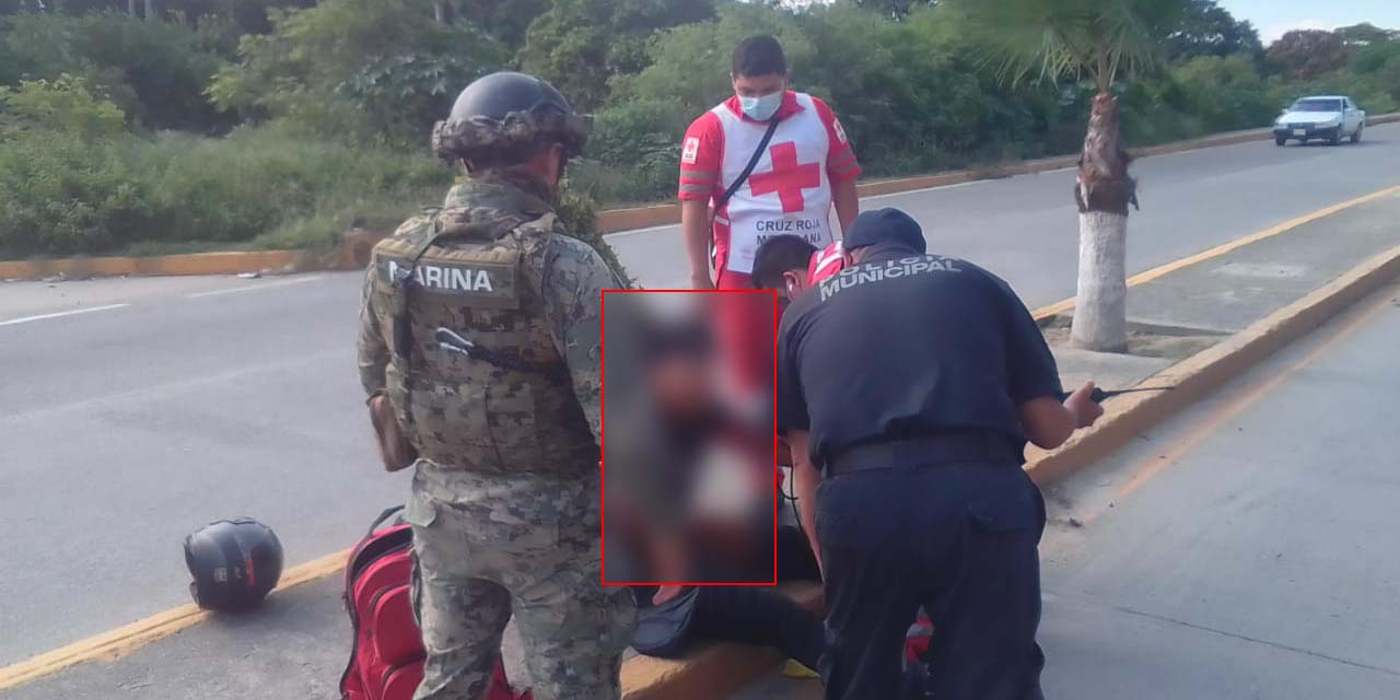 Veloz automóvil embiste a moto-repartidor | El Imparcial de Oaxaca