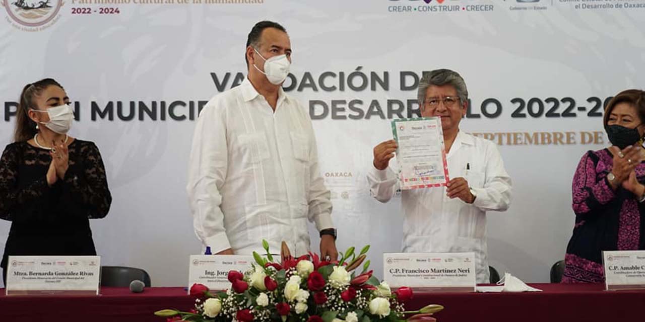 Tardan mes y medio para validar Plan Municipal de Desarrollo | El Imparcial de Oaxaca