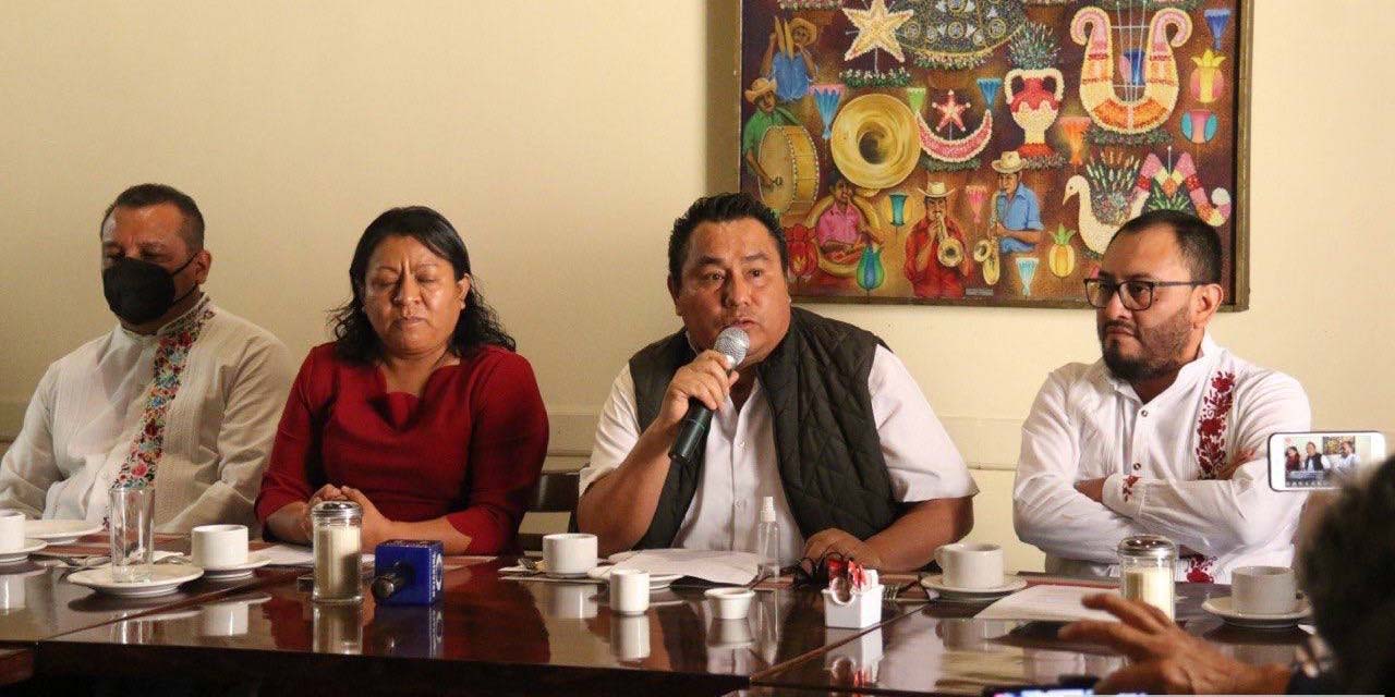 Cimbra división bancada morenista; Jucopo, en juego | El Imparcial de Oaxaca