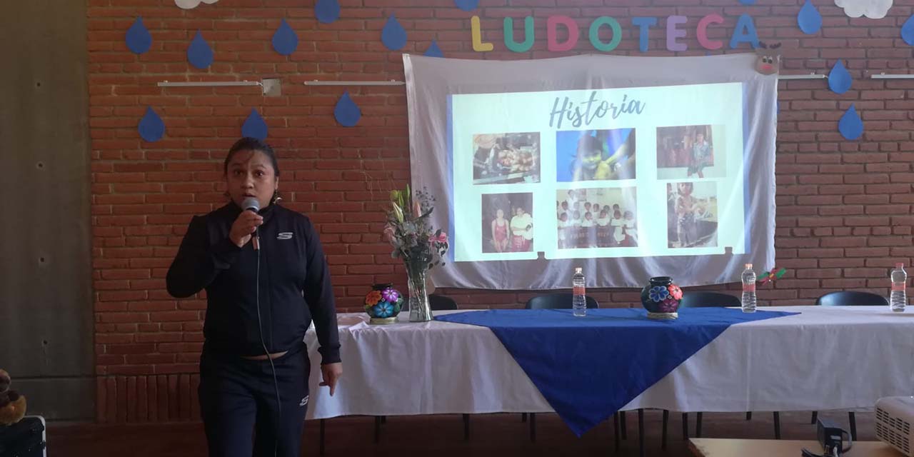 Noemí del Carmen en clínica de natación | El Imparcial de Oaxaca