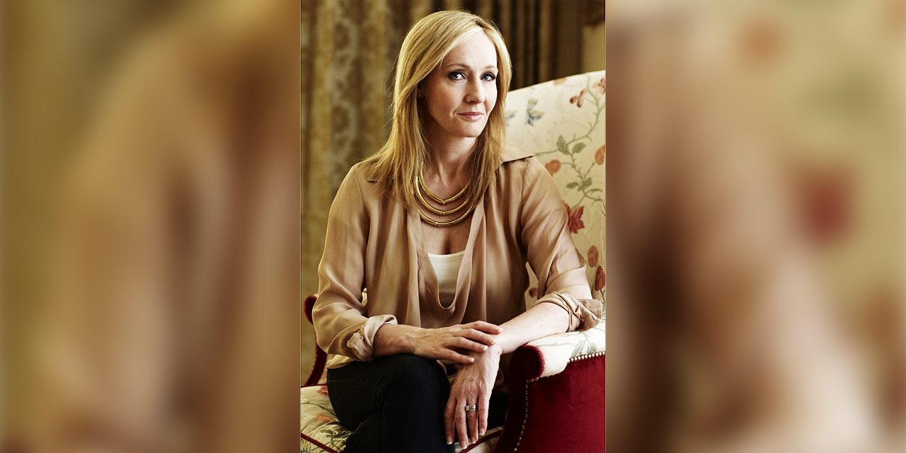 Critican seudónimo de JK Rowling | El Imparcial de Oaxaca