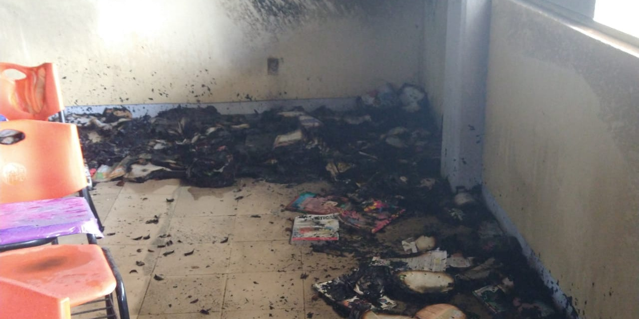 Se incendia aula de matemáticas en secundaria de Petapa | El Imparcial de Oaxaca