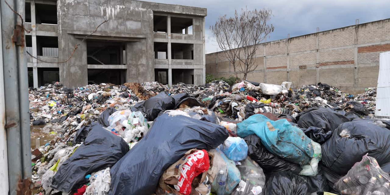 Cuartel inconcluso, basurero temporal al menos 3 ocasiones | El Imparcial de Oaxaca