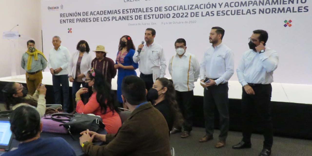 Realizan IEEPO y Escuelas Normales reunión de academias estatales de socialización | El Imparcial de Oaxaca