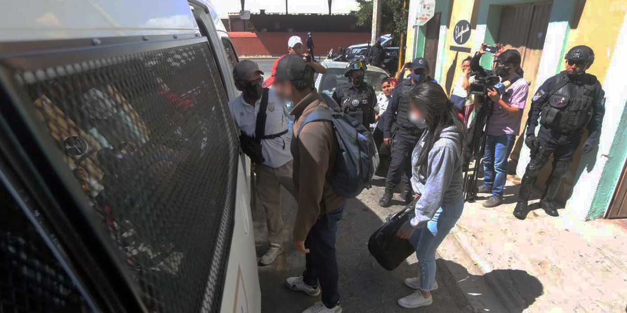 Miles de migrantes tramitan tarjetas por razones humanitaria | El Imparcial de Oaxaca