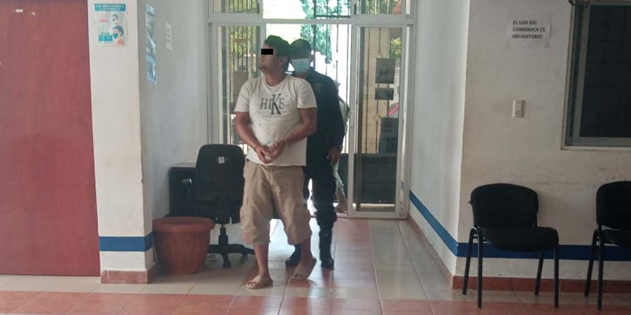 Detienen a sujeto tras asaltar una farmacia en Matías Romero | El Imparcial de Oaxaca