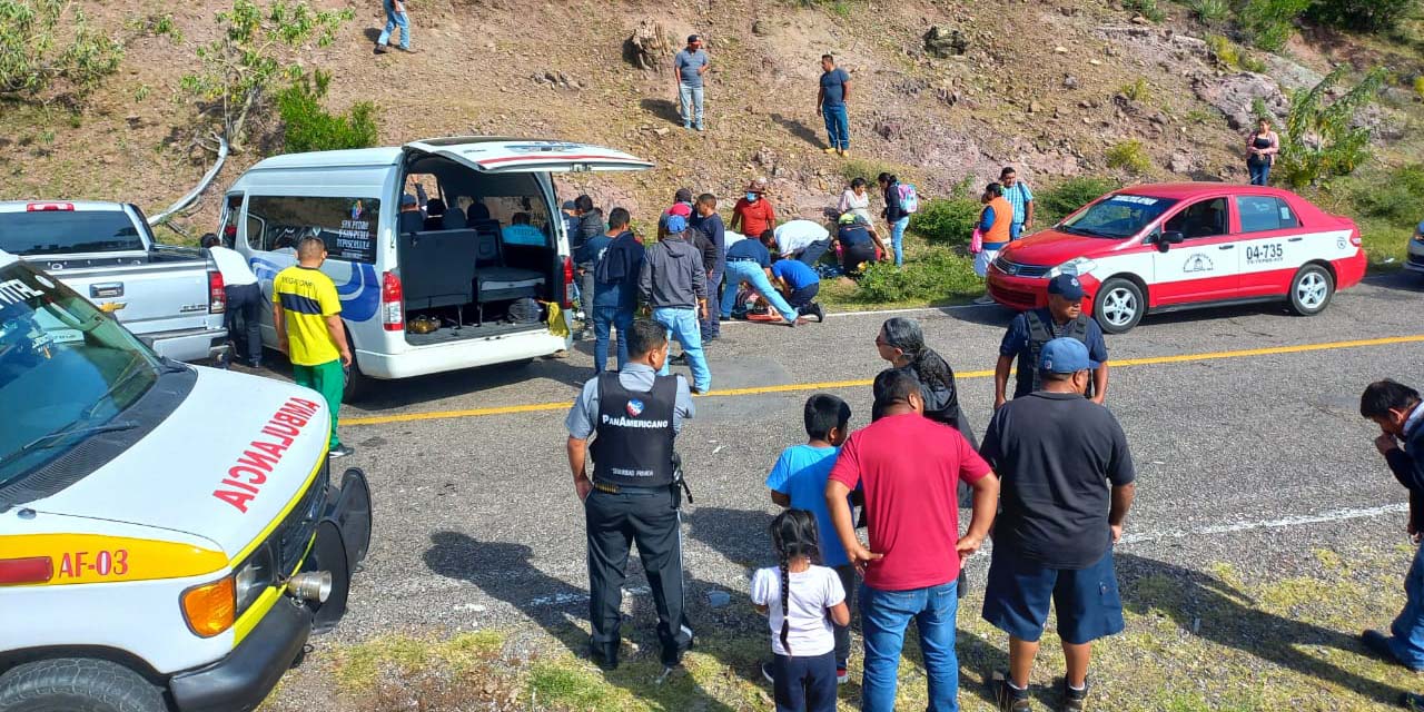 Se accidenta Urvan, hay 15 lesionados | El Imparcial de Oaxaca