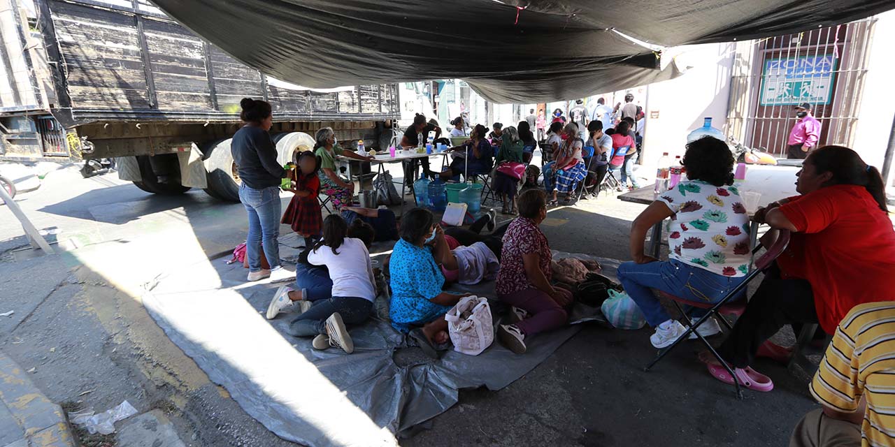 FIPPO, dos días de plantón advierte que sería permanente | El Imparcial de Oaxaca