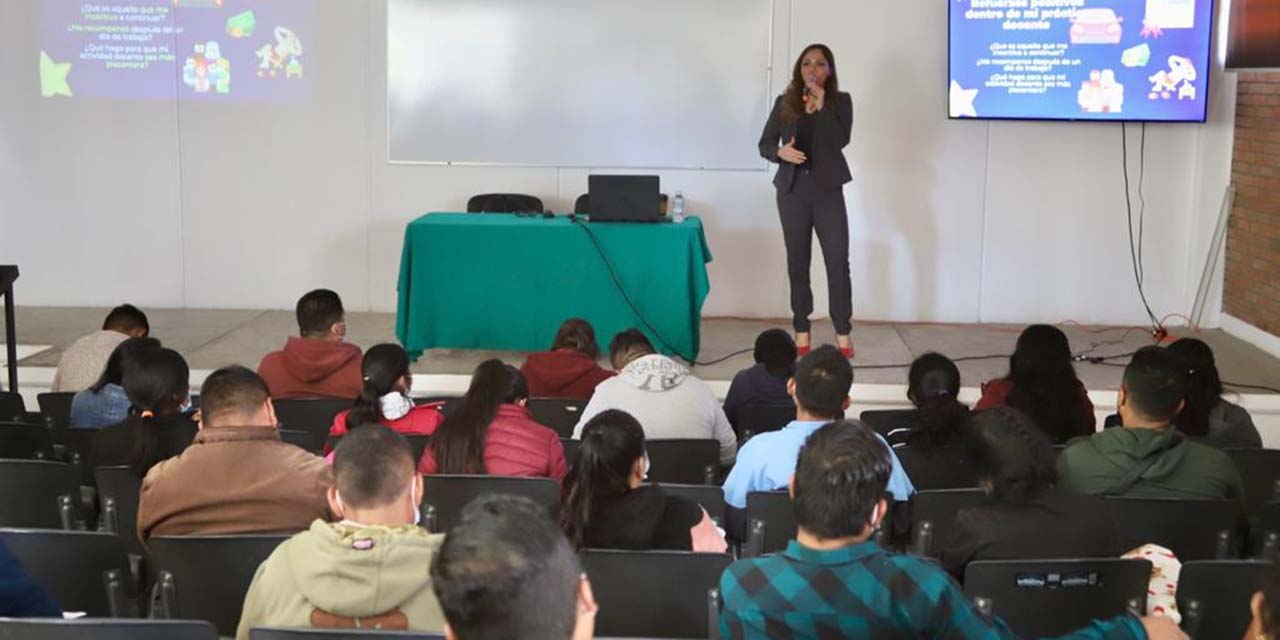 Imparte IEEPO a becarios taller “Reencontrando la motivación para mi práctica docente” | El Imparcial de Oaxaca