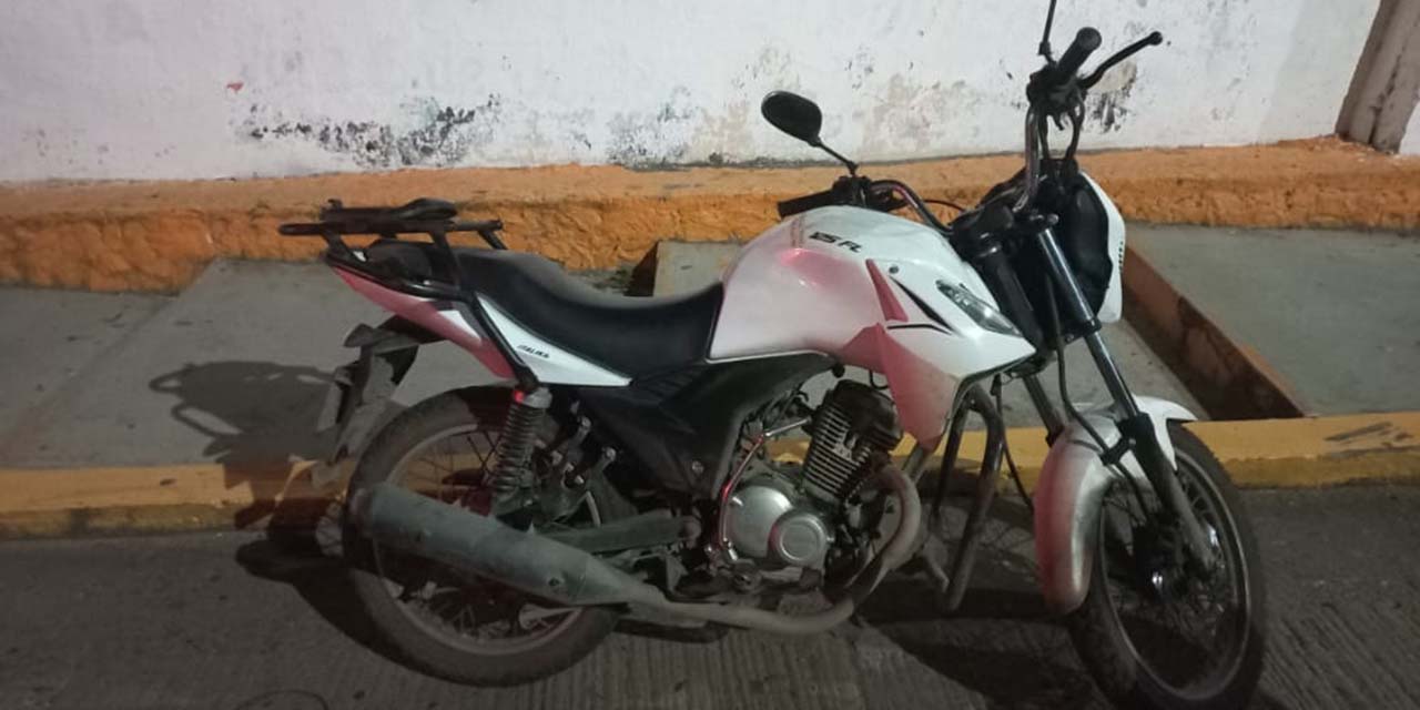 Municipales de Tehuantepec recuperan motocicleta robada | El Imparcial de Oaxaca
