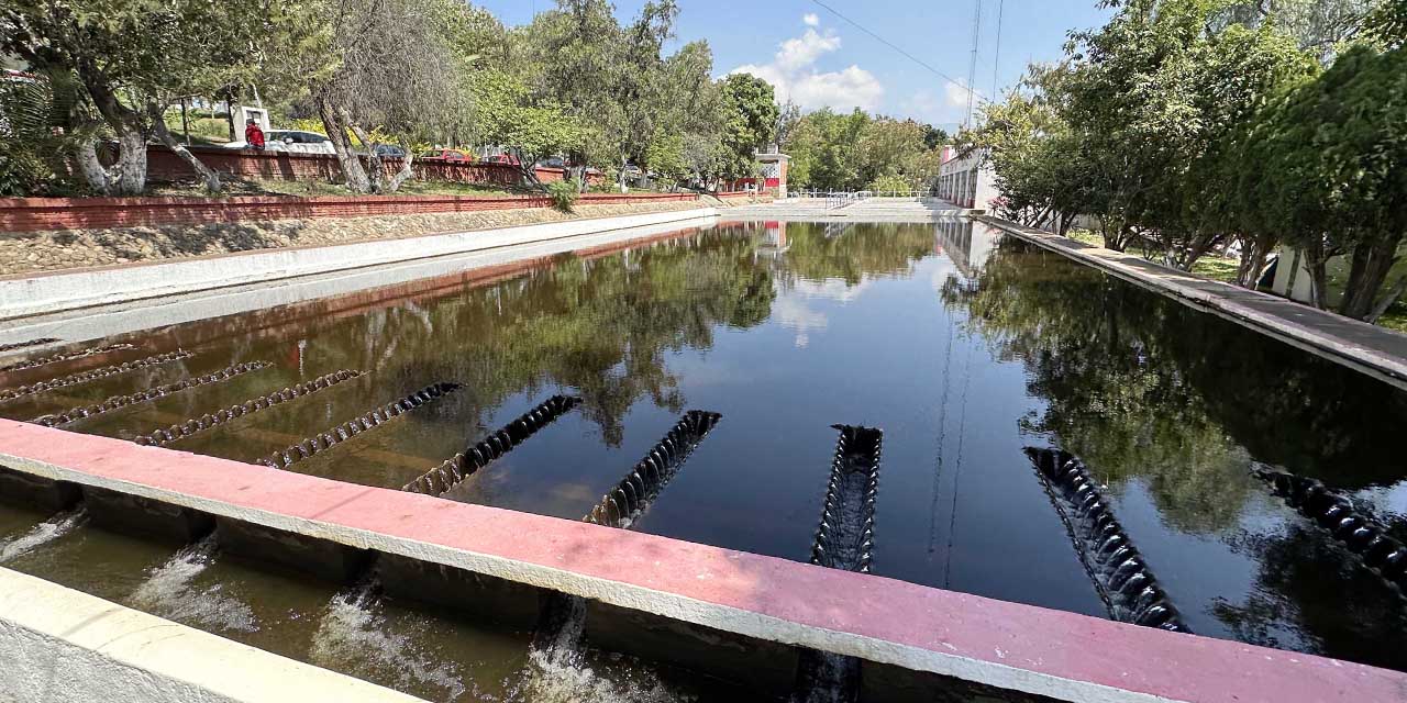 La ciudad tiene sed; SAPAO, abastece 350 lts por segundo | El Imparcial de Oaxaca