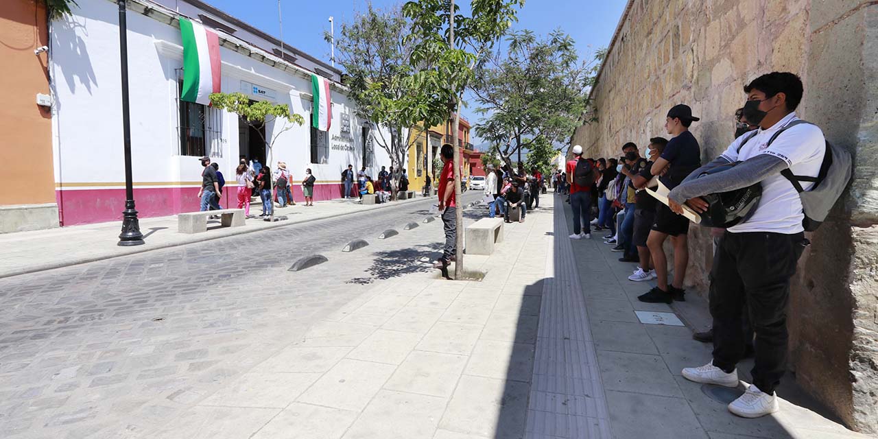 Comienzan las carreras para gestionar CSF ante el SAT | El Imparcial de Oaxaca