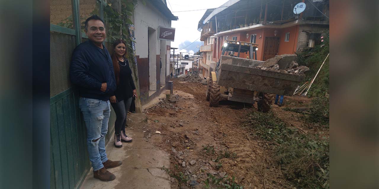 Rehabilitan en Huautla calle Antonio Caso | El Imparcial de Oaxaca