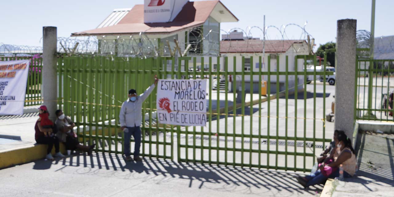 Paran operadores de pipas por irregularidades en TAR de Pemex | El Imparcial de Oaxaca
