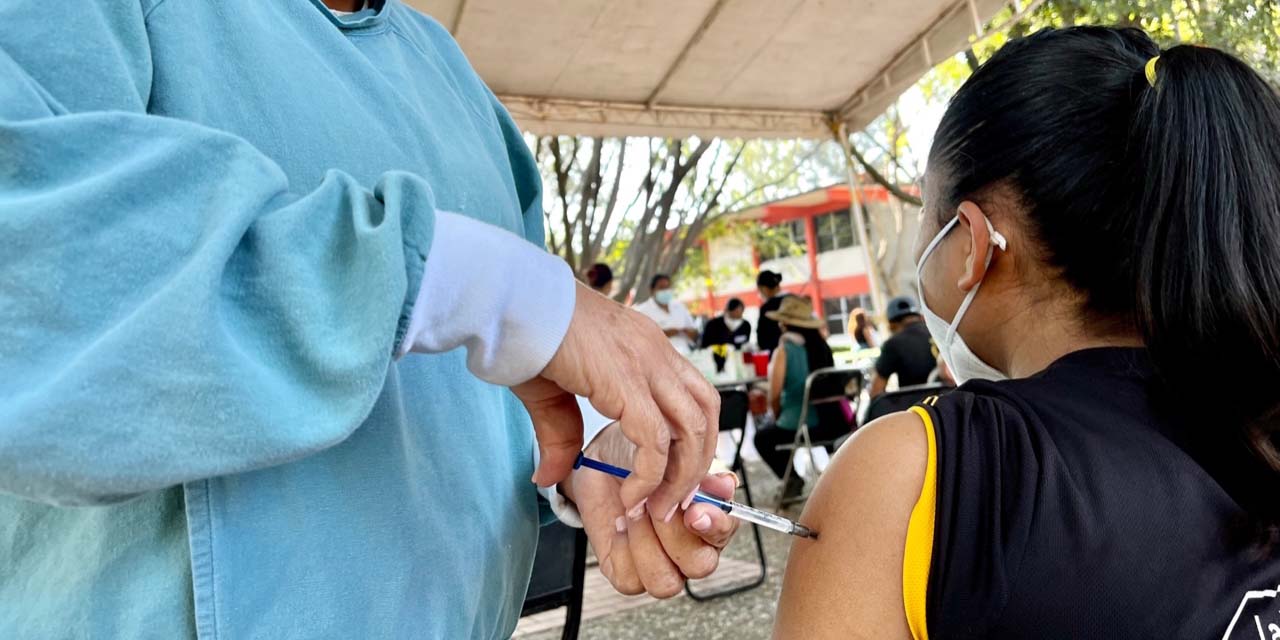 Muestran los SSO cifras alegres en vacunación | El Imparcial de Oaxaca