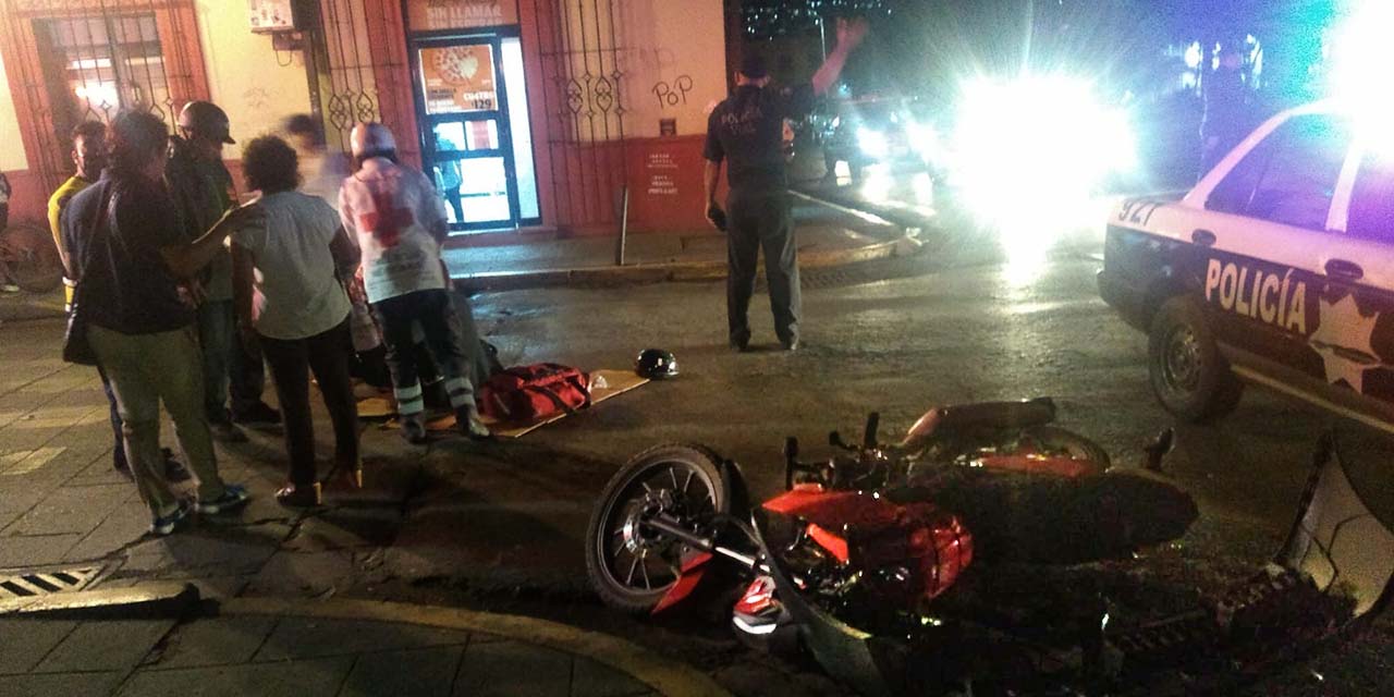 Arrollan a dos motociclistas en Av. Independencia | El Imparcial de Oaxaca