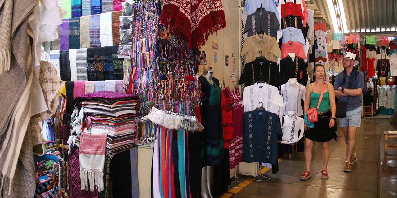 Ambulantes, el mayor problema para el mercado de artesanías | El Imparcial de Oaxaca