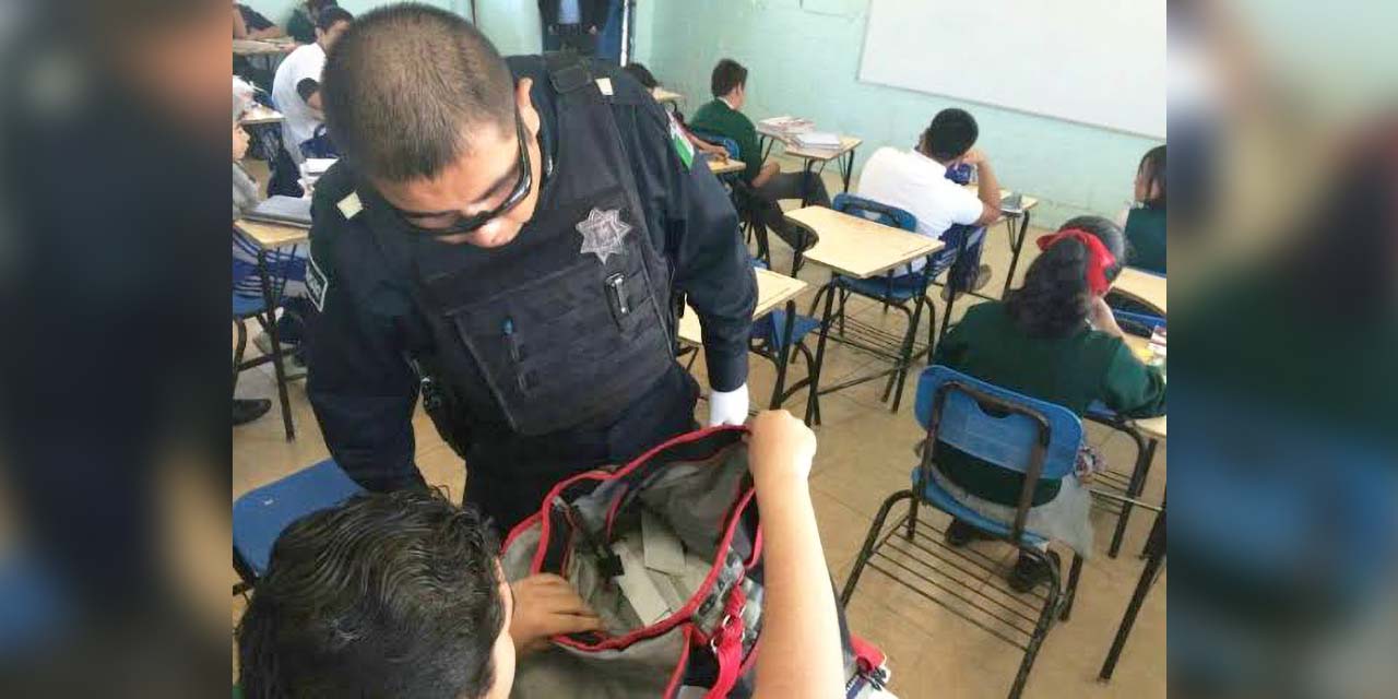 Policía implementa operativo Escuela Segura en Huajuapan | El Imparcial de Oaxaca