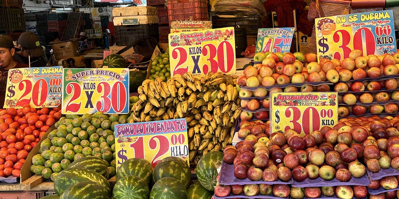 Inflación obliga a colocar modesto Altar de Muertos | El Imparcial de Oaxaca