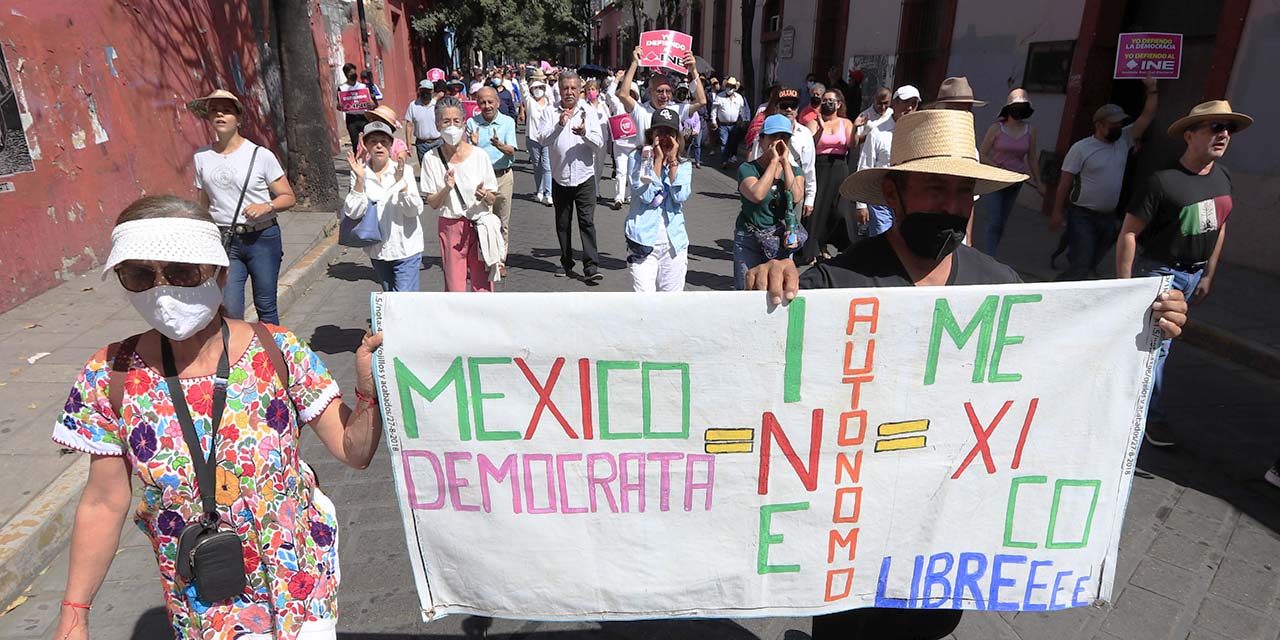 Marcha en defensa del INE fue por la democracia: ACS | El Imparcial de Oaxaca