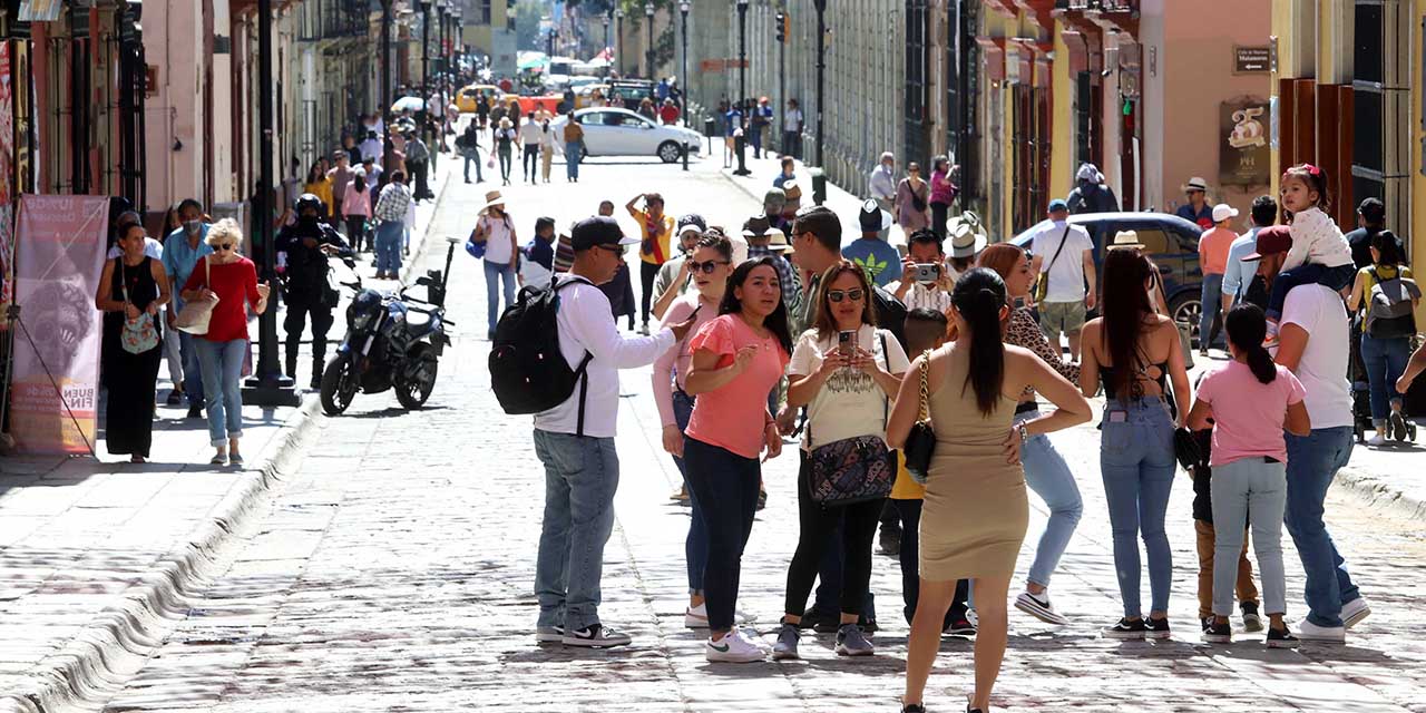 Alcanzan Huatulco y Puerto casi al 100% de ocupación en puente | El Imparcial de Oaxaca