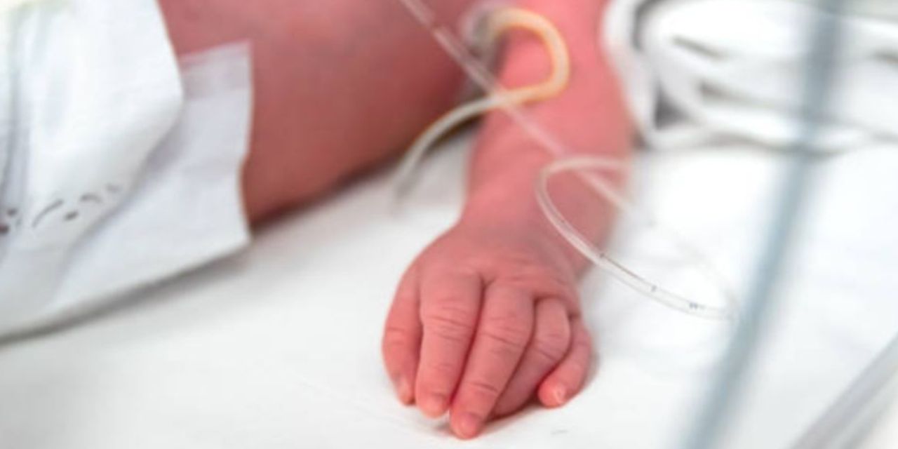 Insólito: médicos encuentran fetos en el vientre de una bebé recién nacida | El Imparcial de Oaxaca