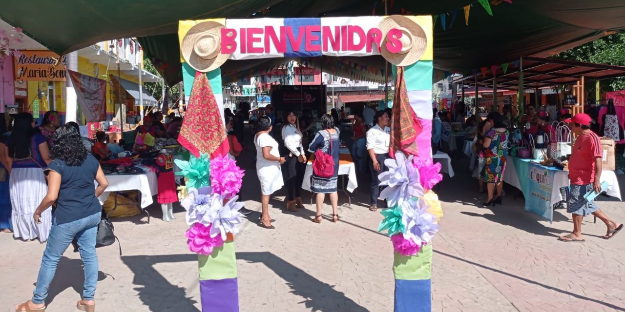 Inicia Feria de Emprendedoras Oaxaqueñas en Pochutla | El Imparcial de Oaxaca