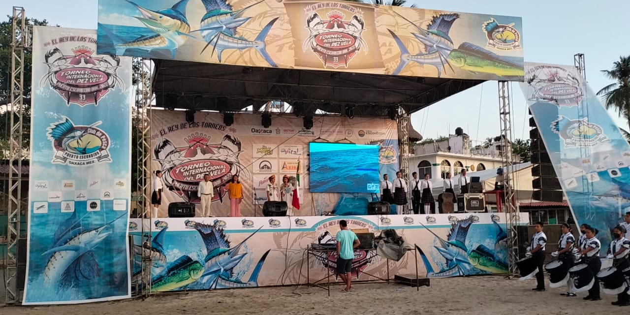 Inicia el 33° Torneo Internacional del Pez Vela 2022 | El Imparcial de Oaxaca