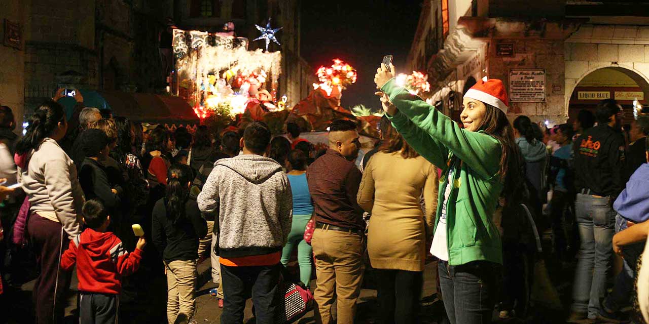 Se extinguen las tradicionales calendas y desfiles de Navidad | El Imparcial de Oaxaca