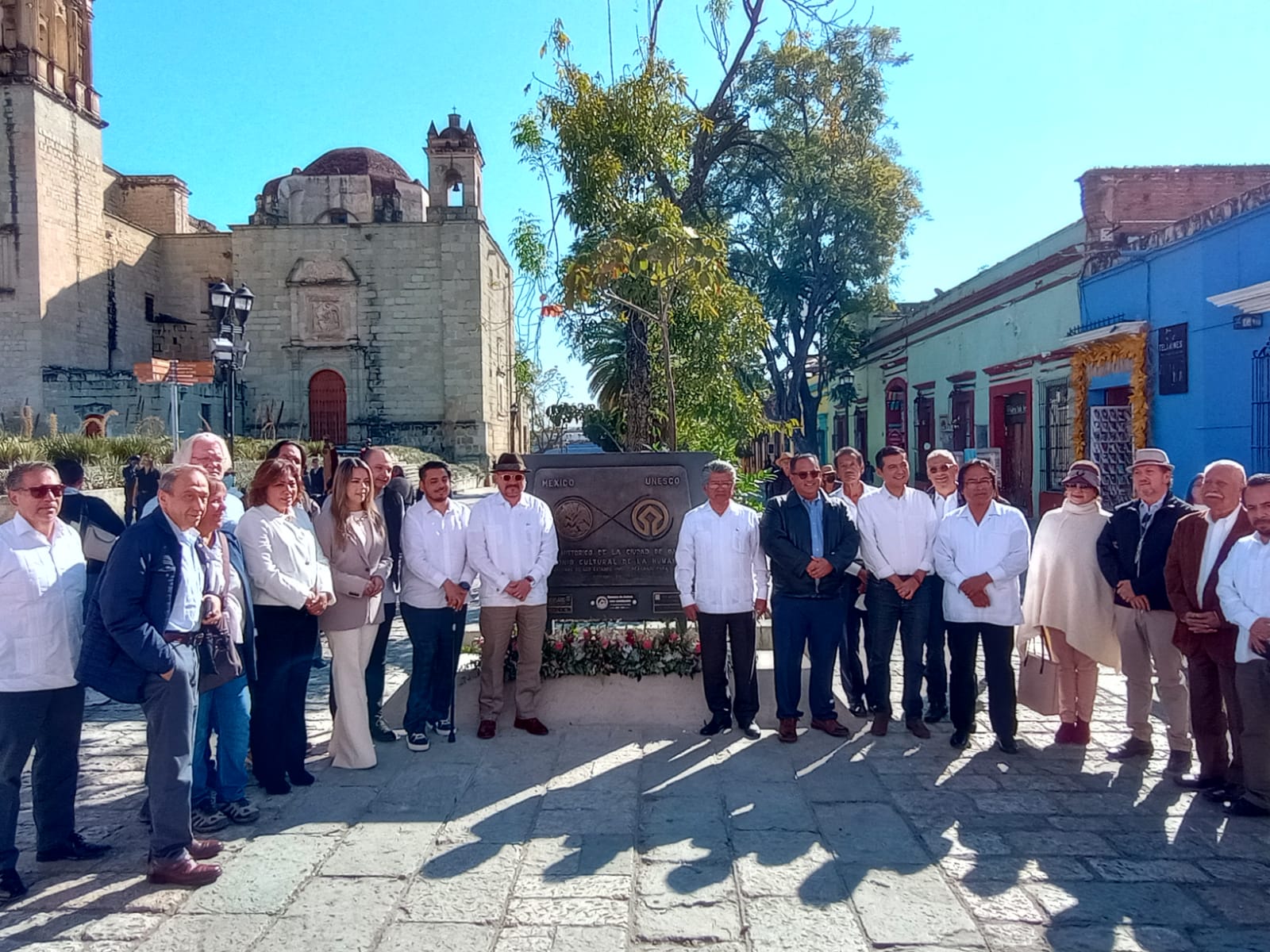 El ayuntamiento capitalino develó la placa de inscripción, luego de haberla restaurado.