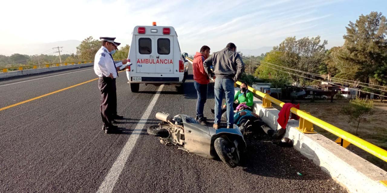 Motociclistas sufren accidente en la 175 | El Imparcial de Oaxaca