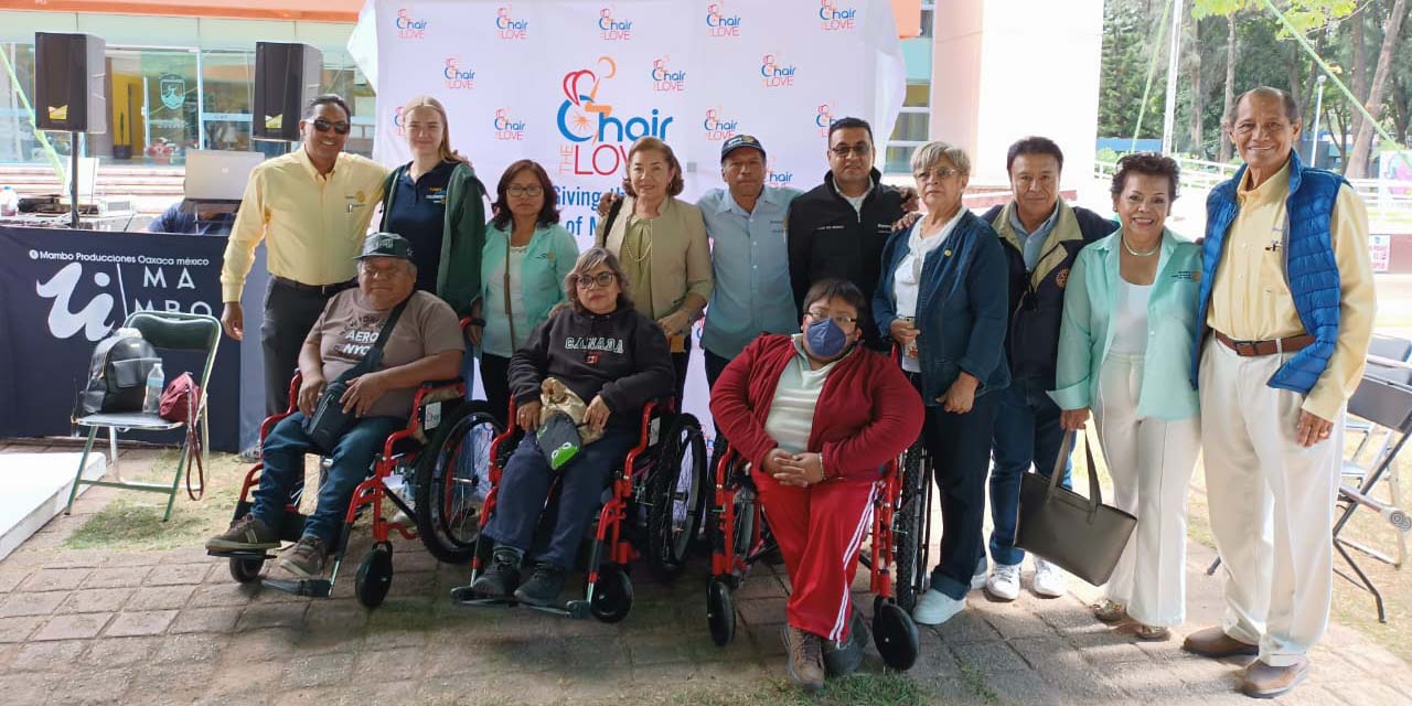 Reciben donación de sillas de ruedas | El Imparcial de Oaxaca