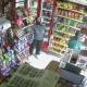 Mujeres armadas roban tienda de Huajuapan