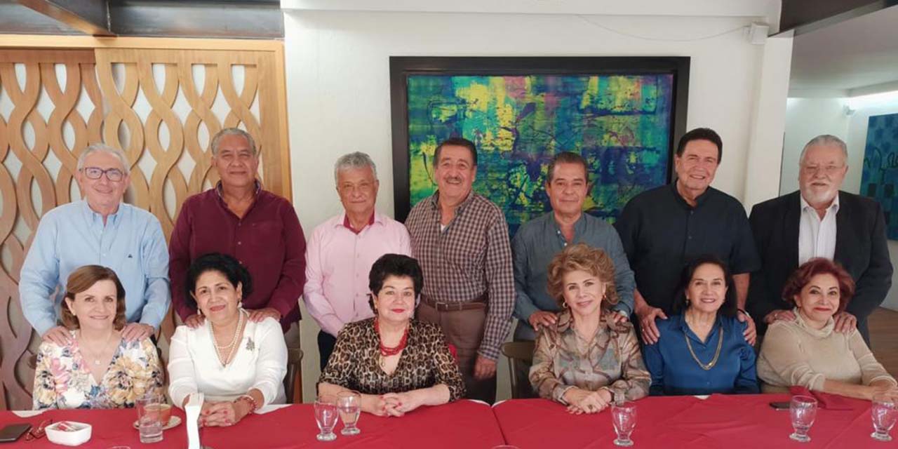 Llevan a cabo reunión de fin de año | El Imparcial de Oaxaca