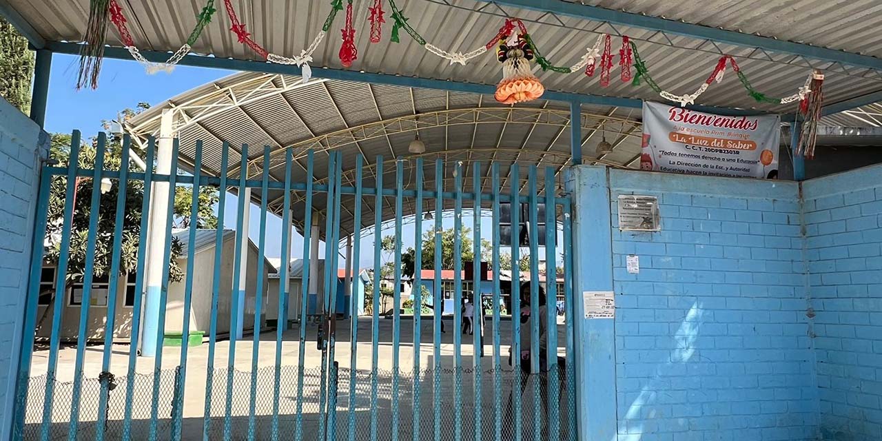 Sin resolverse conflicto en la escuela La Luz del Saber | El Imparcial de Oaxaca