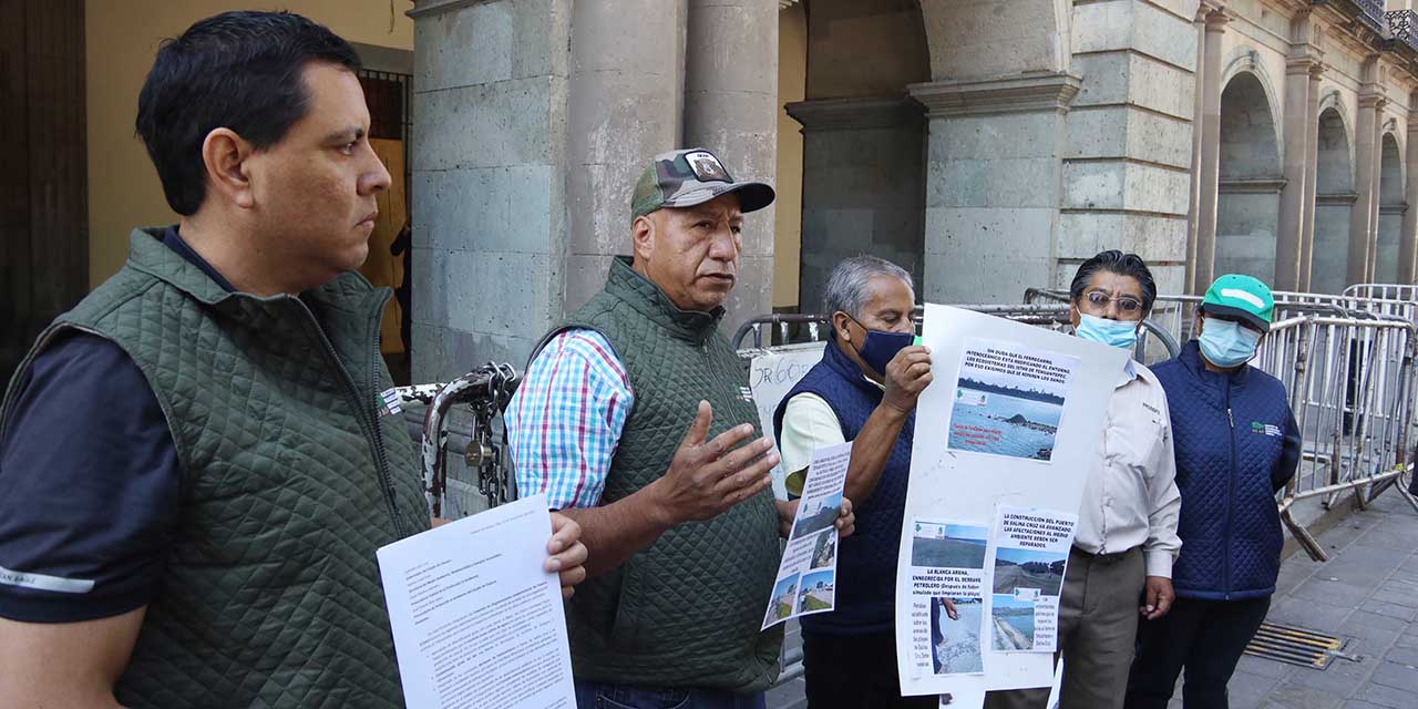 Suma protestas la “Casa del Pueblo”; queja por fuga de Pemex | El Imparcial de Oaxaca