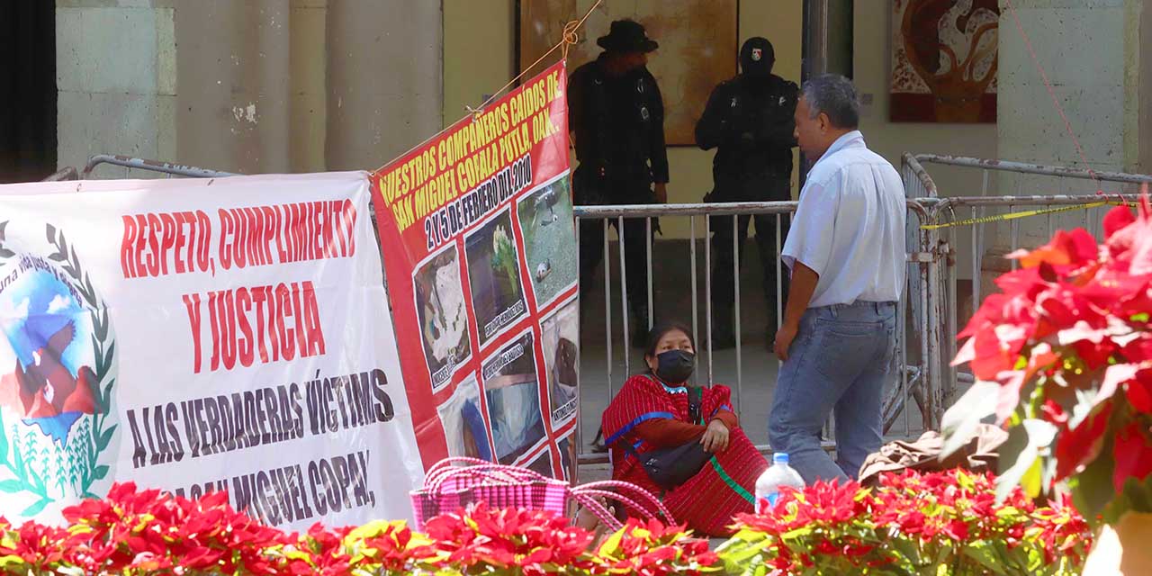 Truena comercio establecido contra ambulantes y triquis | El Imparcial de Oaxaca