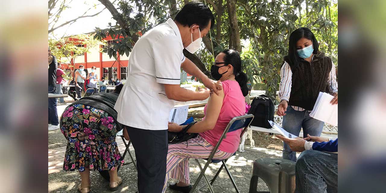 Oaxaca sin vacuna para refuerzo anticovid para mayores de 18 años | El Imparcial de Oaxaca