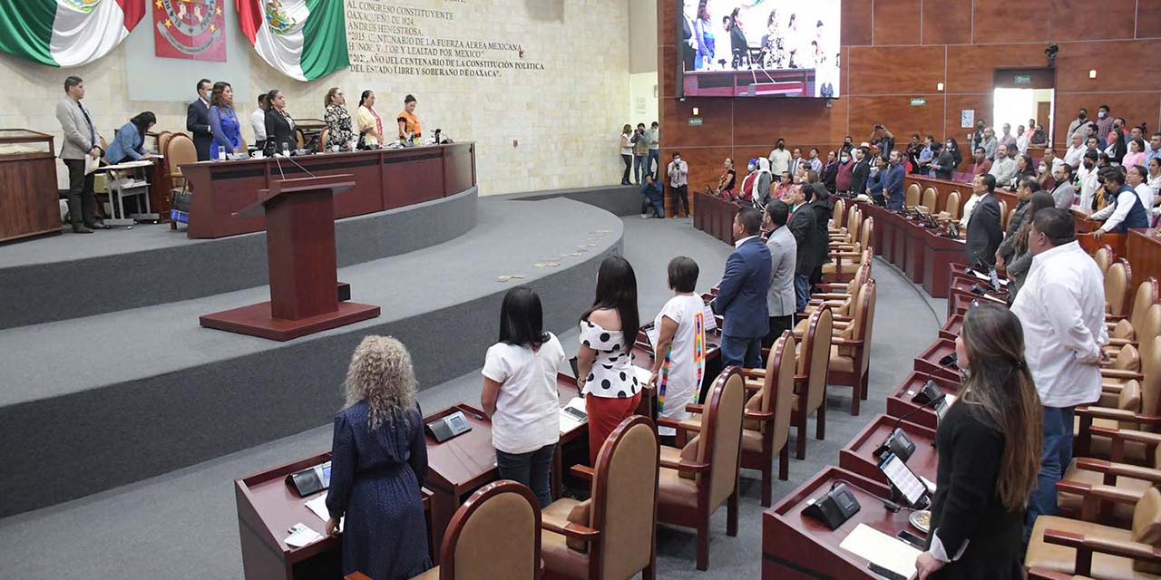 Presenta Jara al Congreso iniciativa de revocación de mandato | El Imparcial de Oaxaca