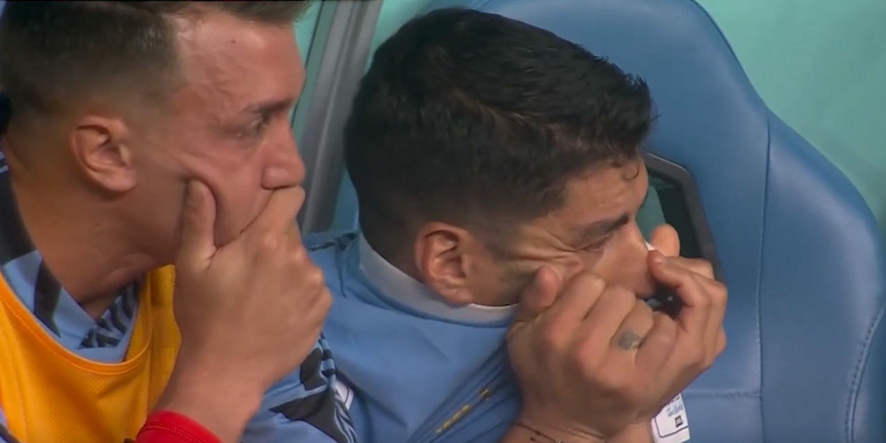 Luis Suárez rompe en llanto tras la eliminación de Uruguay | El Imparcial de Oaxaca