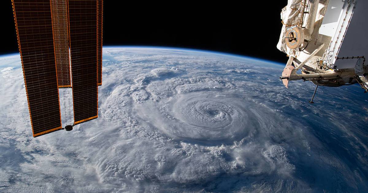 Se estrella Satélite abandonado contra la tierra