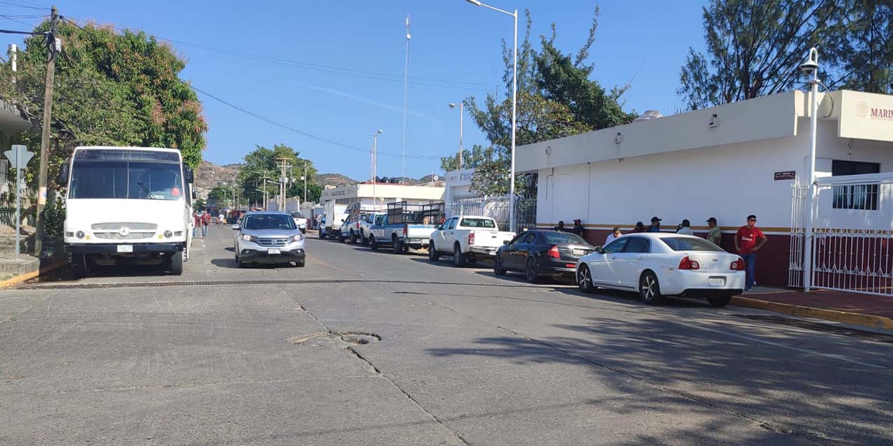 Exigen transportistas revisión de concesiones en Salina Cruz | El Imparcial de Oaxaca