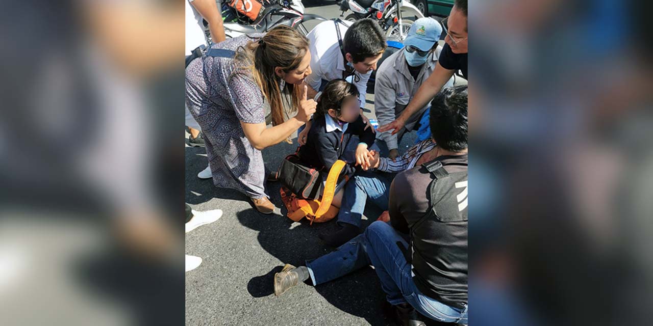 Arrollan a padre e hija en motocicleta | El Imparcial de Oaxaca