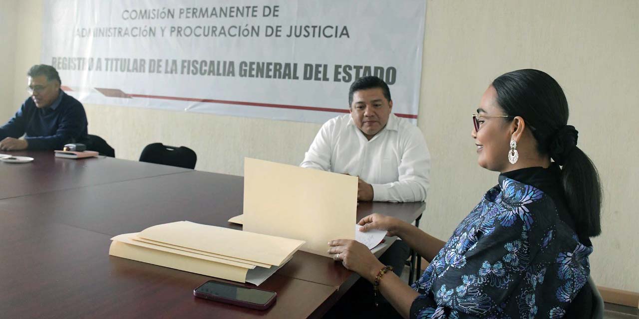 Van 10 por la fiscalía: 5 mujeres y 5 hombres | El Imparcial de Oaxaca